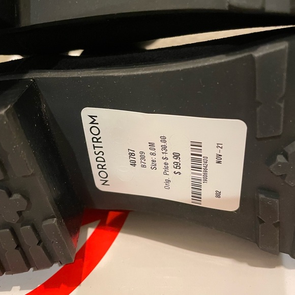 BLONDO Suede Booties - Picture 3 of 16